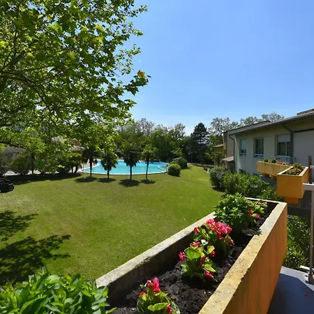 Logis Hotel Restaurant SPA Les Oliviers-2